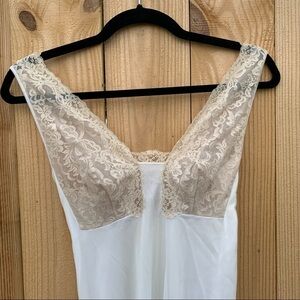Vintage Blanche by Erika McGowan Sheer Nightgown Slip Dress Women’s Size Small